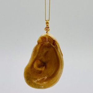 Shell Pendant on 24" Gold Chain Necklace; G24-02